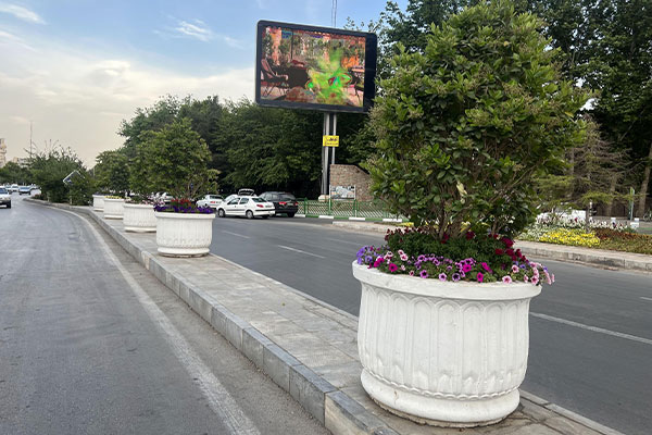 دکوراتیو شهری گلدان بتنی