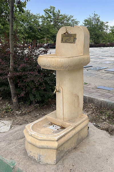 خرید و قیمت آبخوری بتنی کد 880