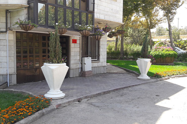 دکوراتیو شهری گلدان بتنی