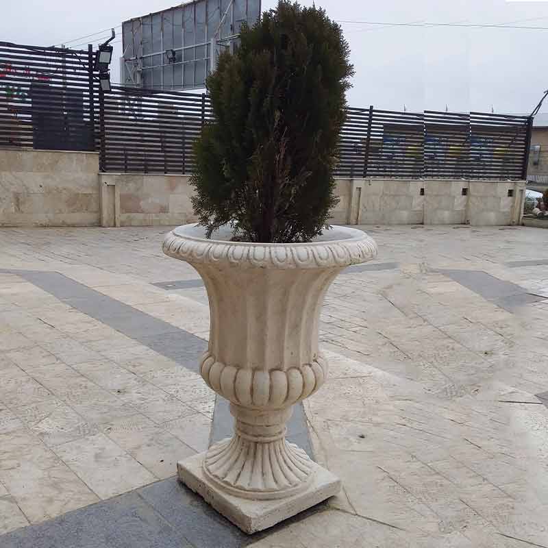 گلدان بتنی رومی پایه دار کد 133
